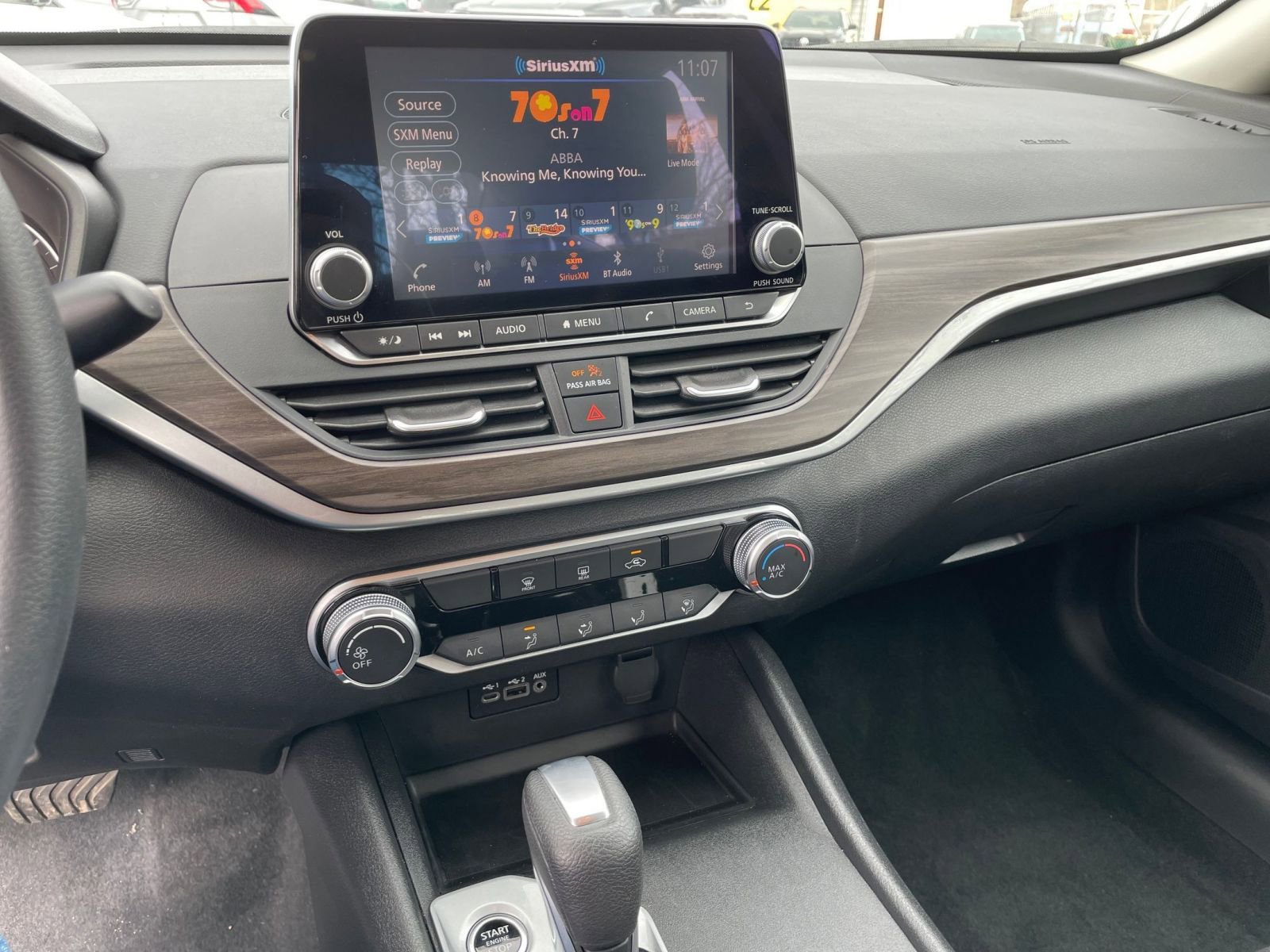 Used 2025 Nissan Altima 2.5 SV image 20