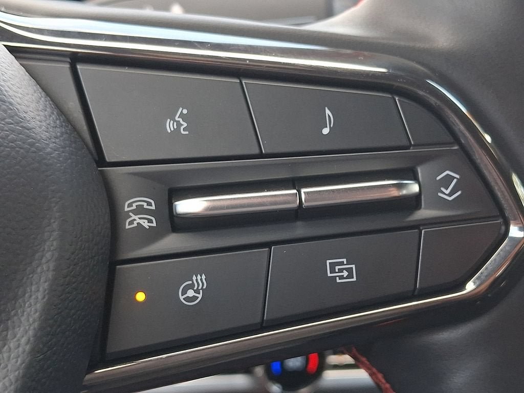 Certified 2025 Chevrolet Equinox RS FWD image 23