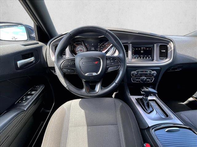 Used 2022 Dodge Charger SXT w/ Blacktop Package RWD image 7
