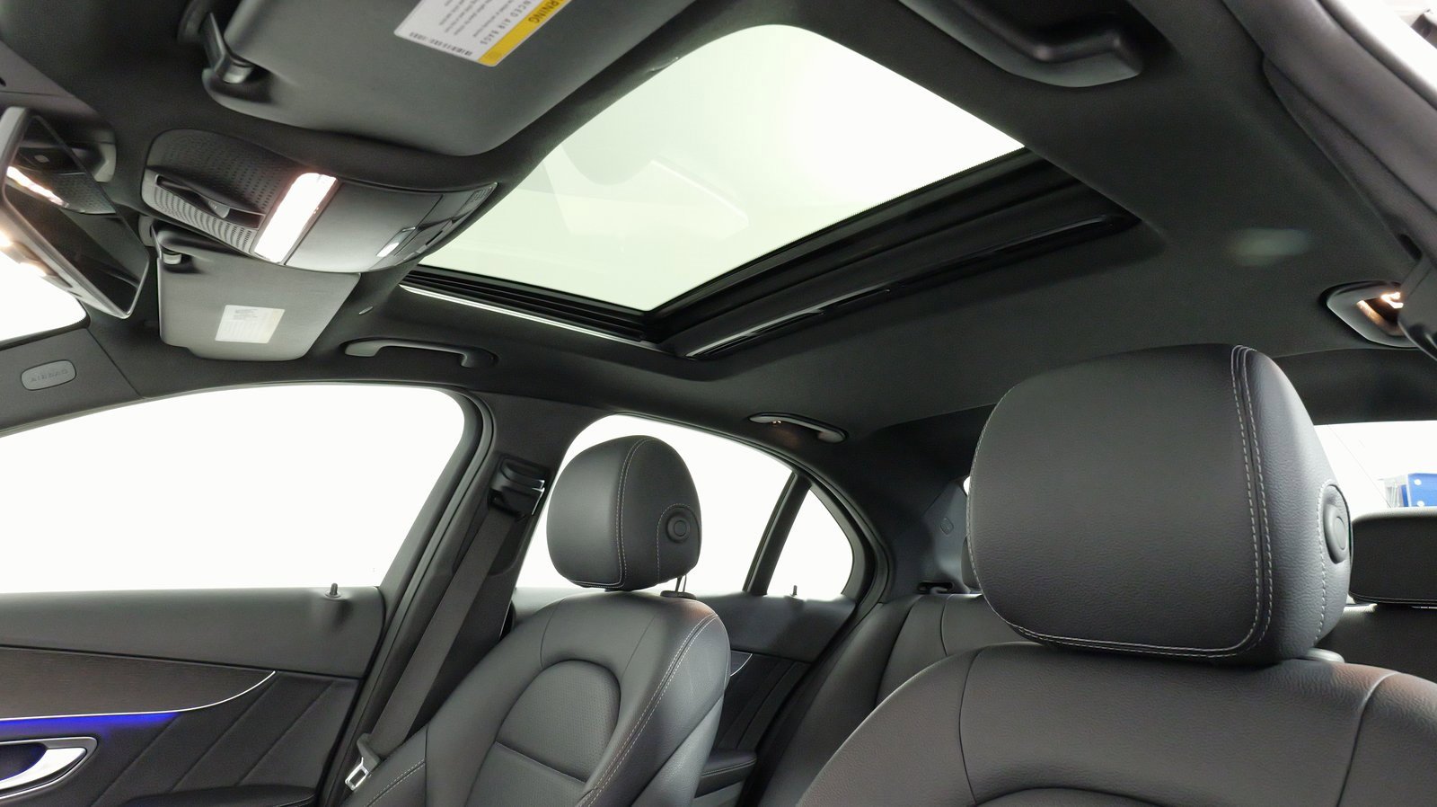 Used 2020 Mercedes-Benz C 300 4MATIC Sedan image 34