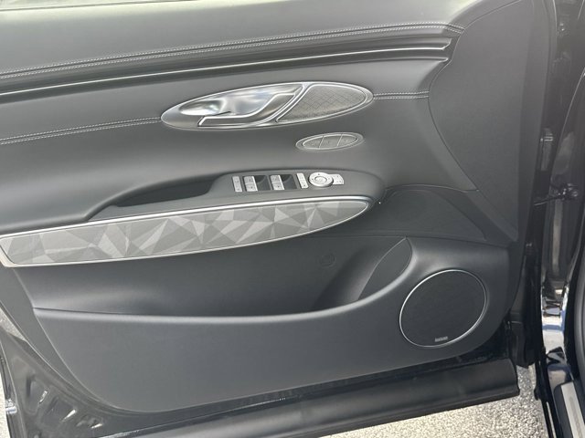 Used 2024 Genesis GV70 3.5T Sport w/ Sport Advanced Package image 14