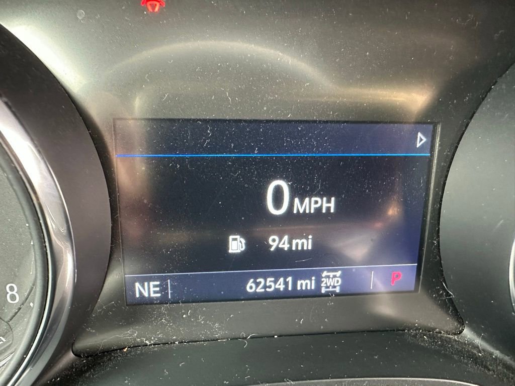 Used 2021 Buick Encore GX Select w/ Sport Touring Package image 5