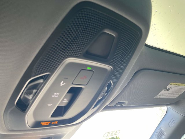 Certified 2025 Audi A6 e-tron Premium Plus w/ Premium Plus RWD image 29