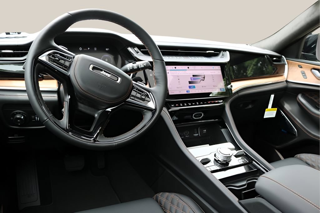 New 2026 Jeep Grand Cherokee Summit AWD/4WD image 14