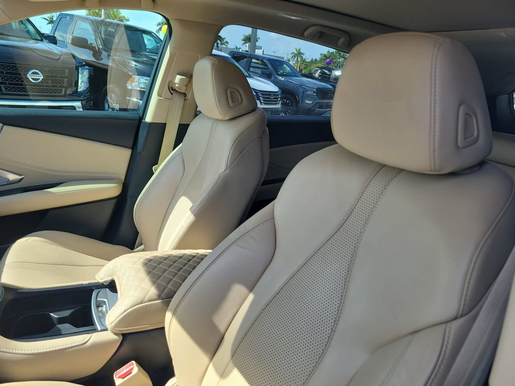 Used 2019 Acura RDX w/ Technology Package FWD image 16