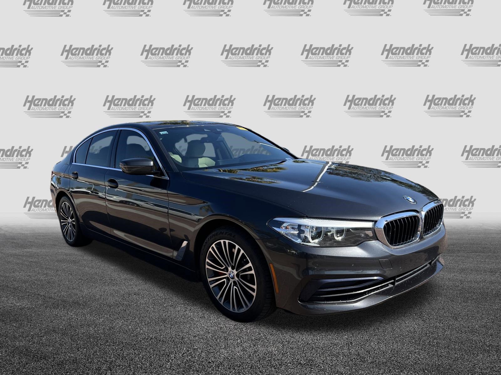 Used 2020 BMW 530i xDrive image 2