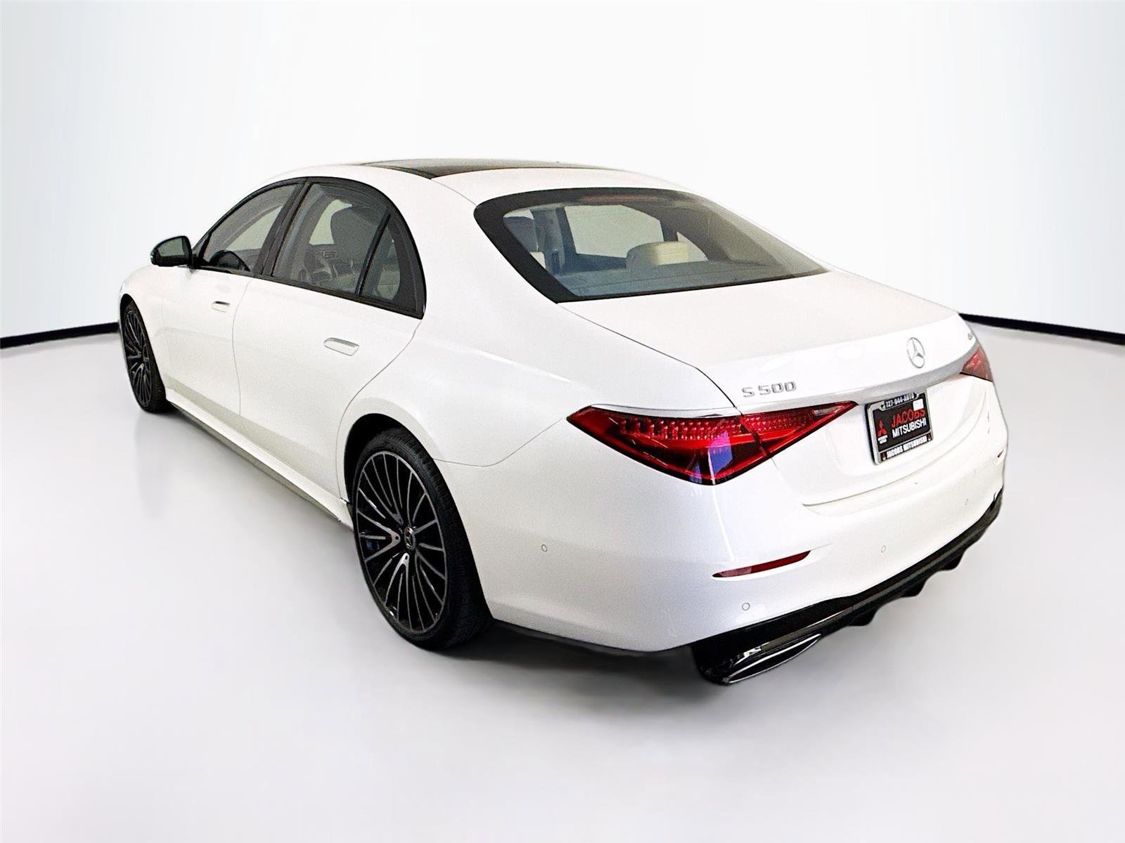 Used 2023 Mercedes-Benz S 500 S 500 image 10