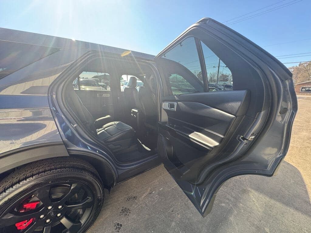 Used 2021 Ford Explorer ST w/ ST Street Pack image 76