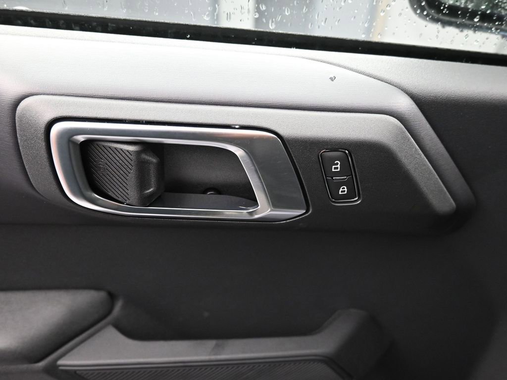 New 2025 Ford Bronco Badlands image 21