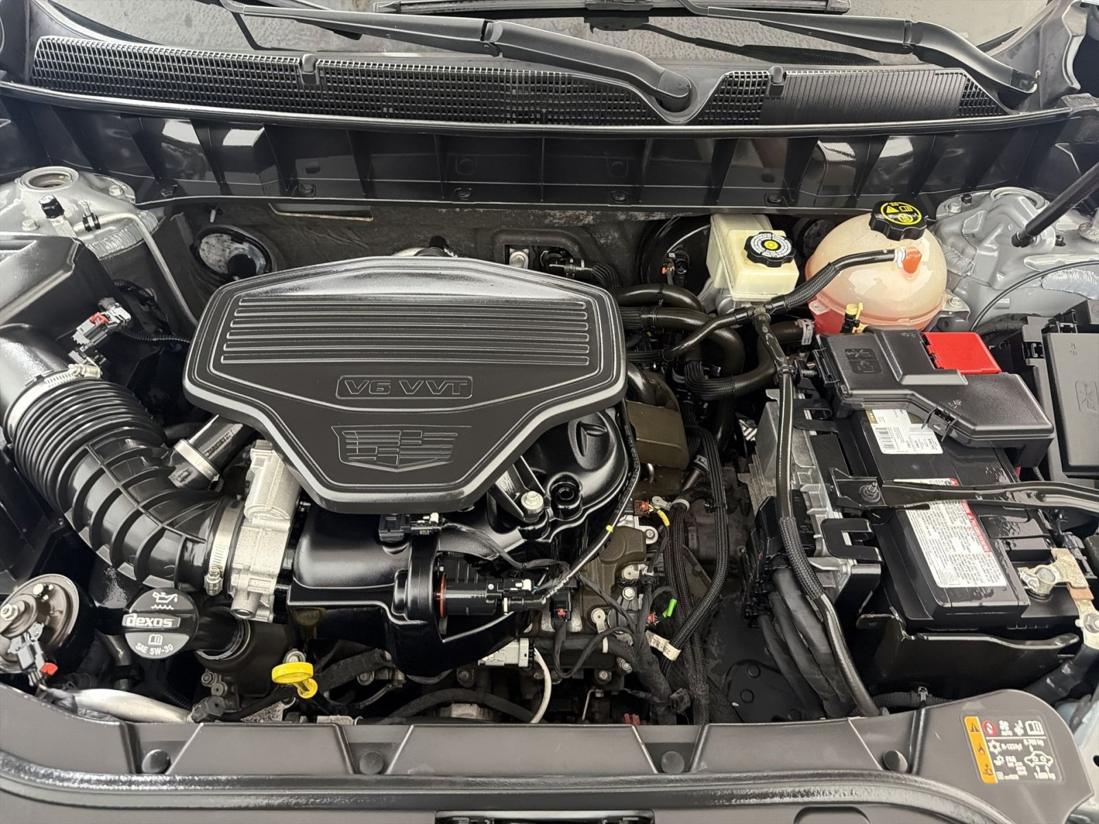 Used 2017 Cadillac XT5 FWD image 26