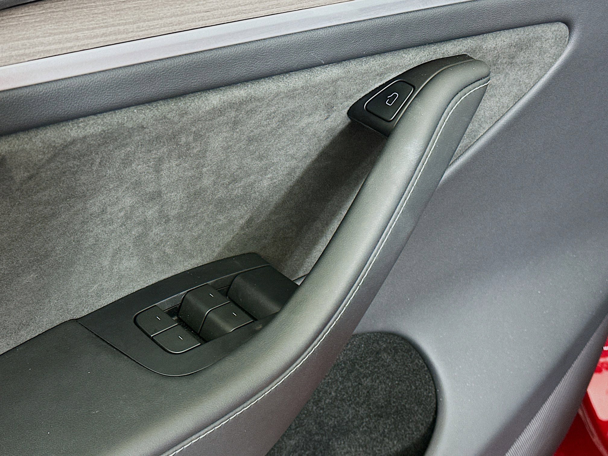 Used 2024 Tesla Model Y Long Range image 15