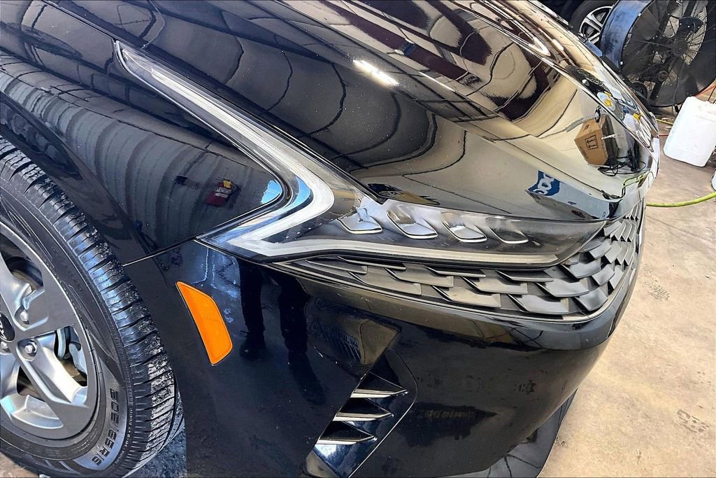 Used 2022 Kia K5 LXS image 29