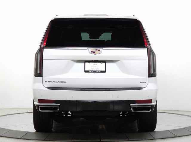 Used 2022 Cadillac Escalade Premium Luxury Platinum image 5