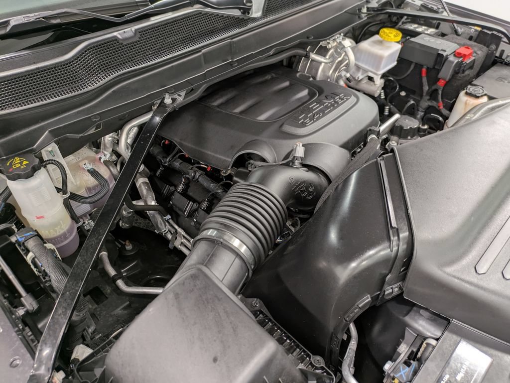 Used 2025 RAM 2500 Big Horn AWD/4WD image 32