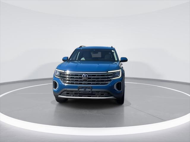 New 2026 Volkswagen Atlas SE image 3