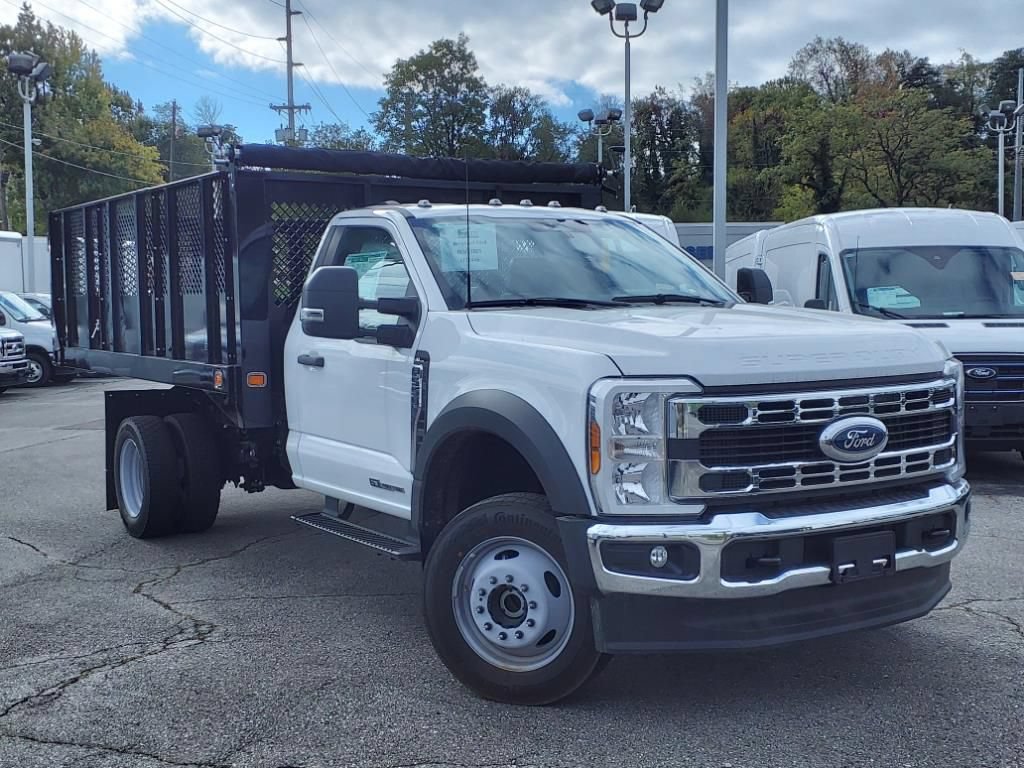 New 2024 Ford F550 4x4 Regular Cab Super Duty image 2