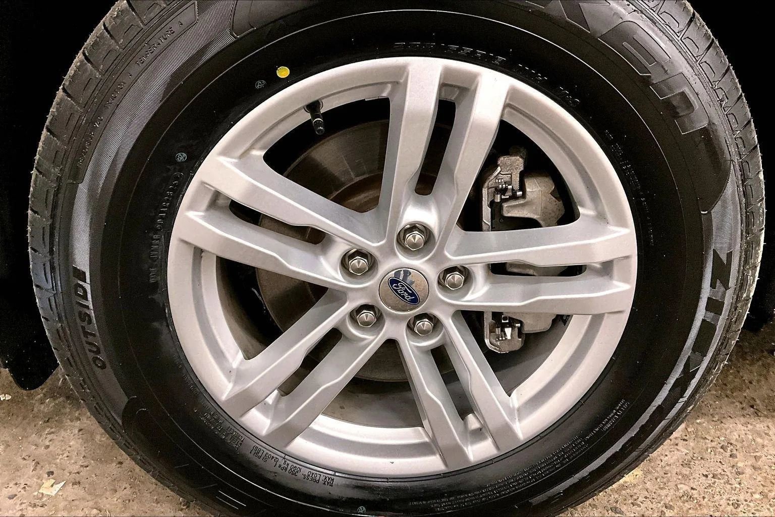 Certified 2020 Ford Explorer XLT w/ Class III Trailer Tow Package image 8