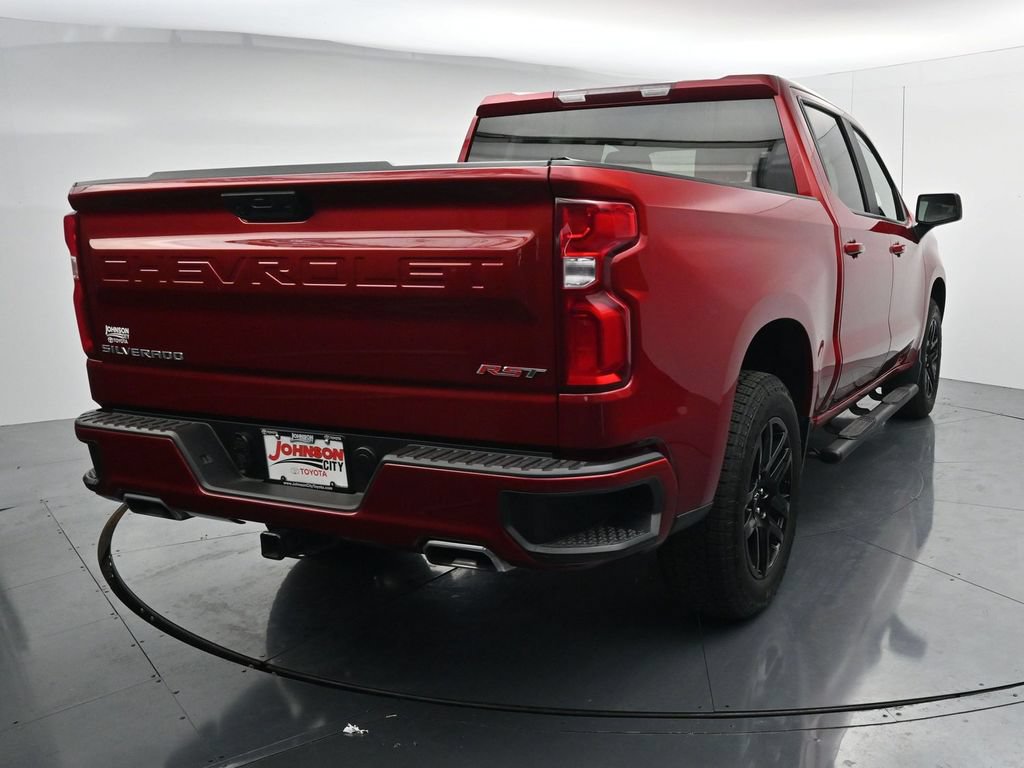 Used 2023 Chevrolet Silverado 1500 RST AWD/4WD image 6