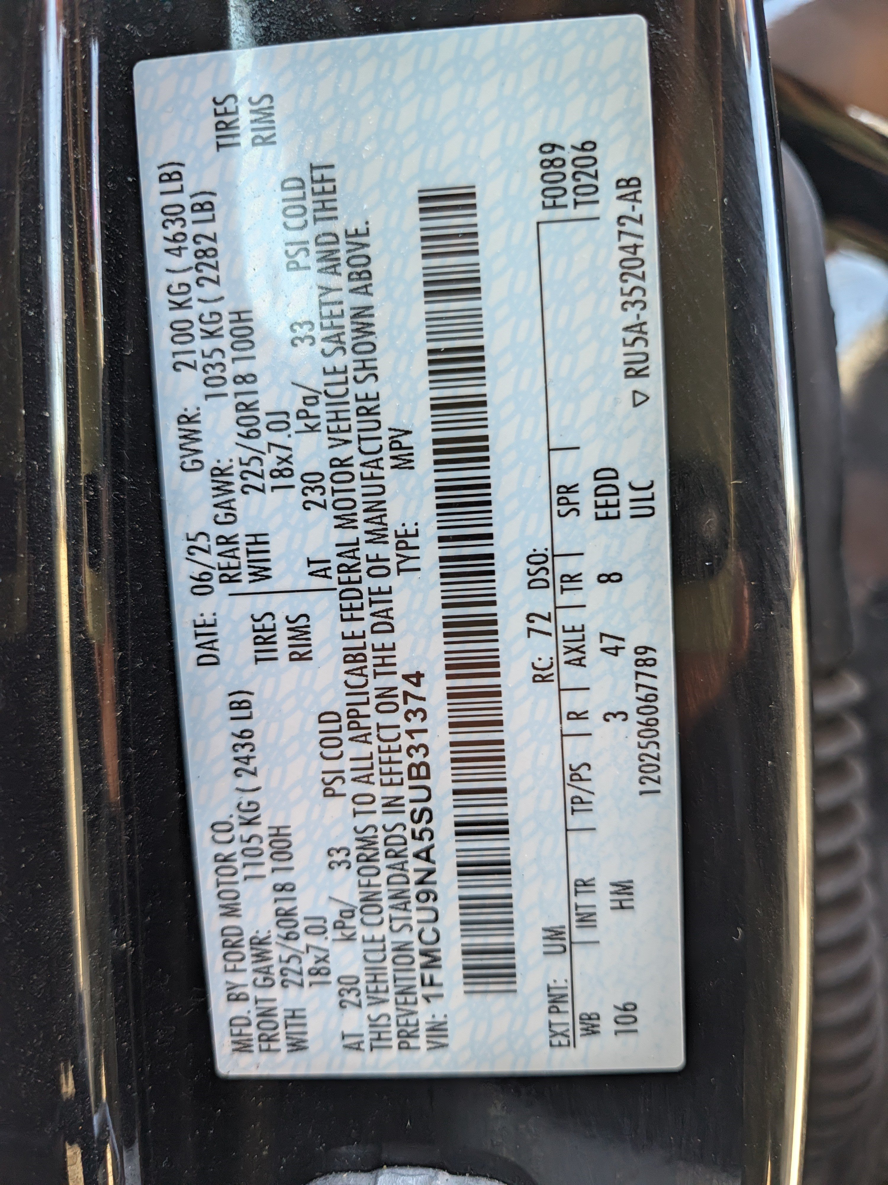 Certified 2025 Ford Escape ST-Line Select AWD/4WD image 24