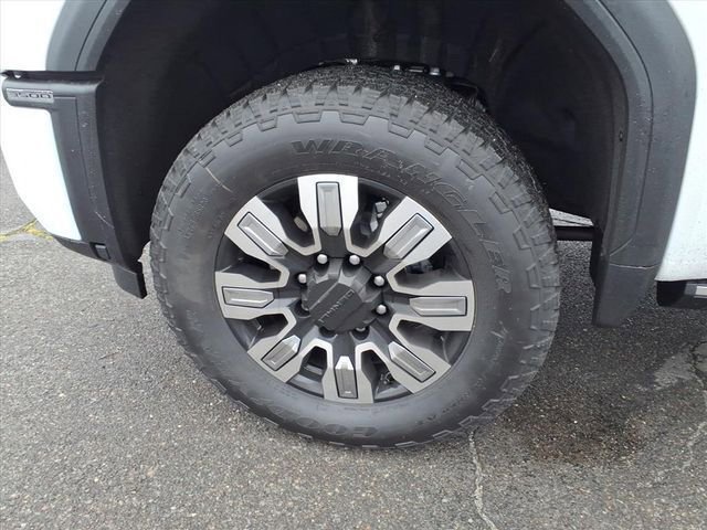 Used 2025 GMC Sierra 3500 Denali w/ Denali Reserve Package AWD/4WD image 9