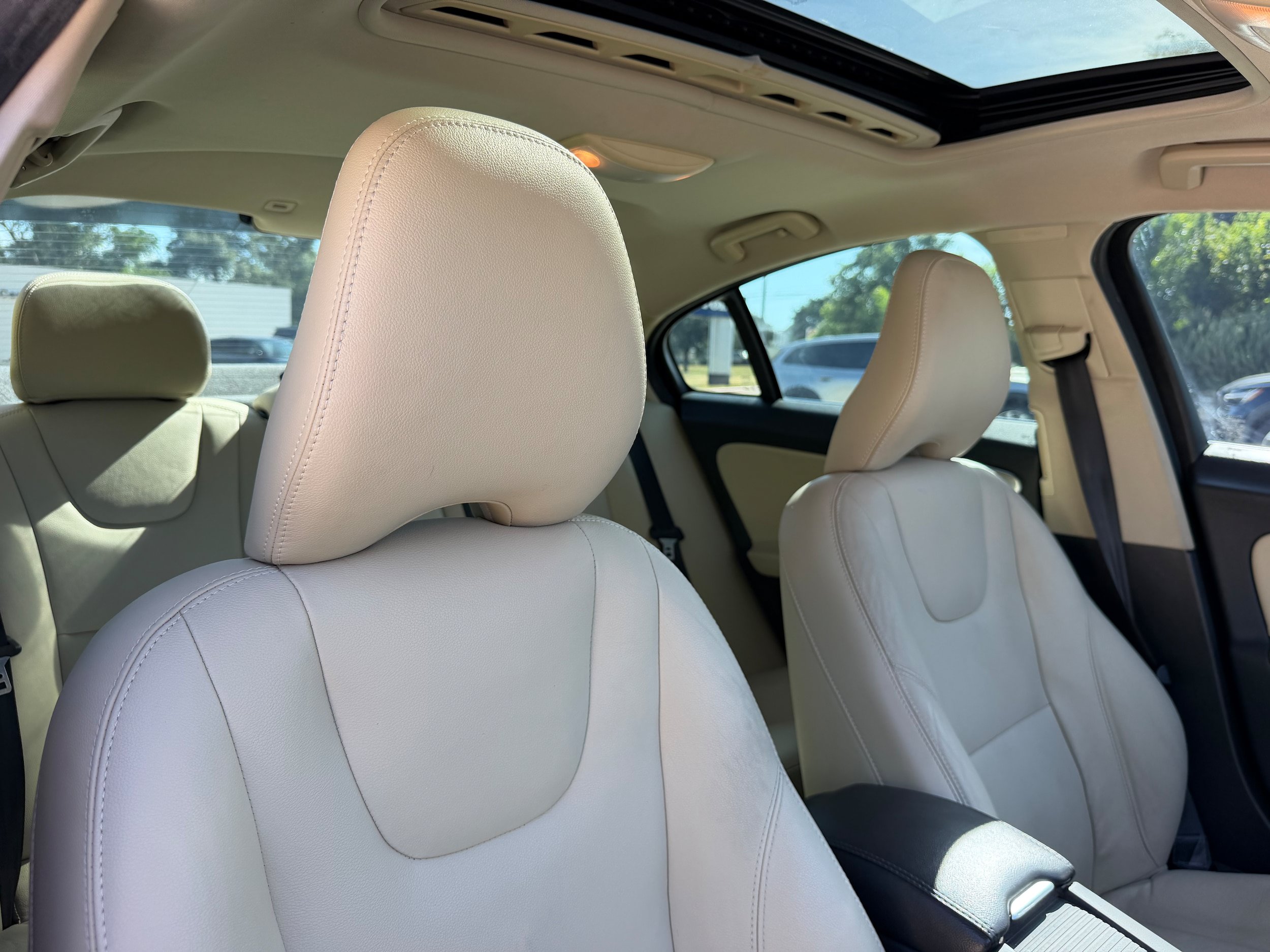 Used 2016 Volvo S60 T5 Premier w/ Convenience Package FWD image 10