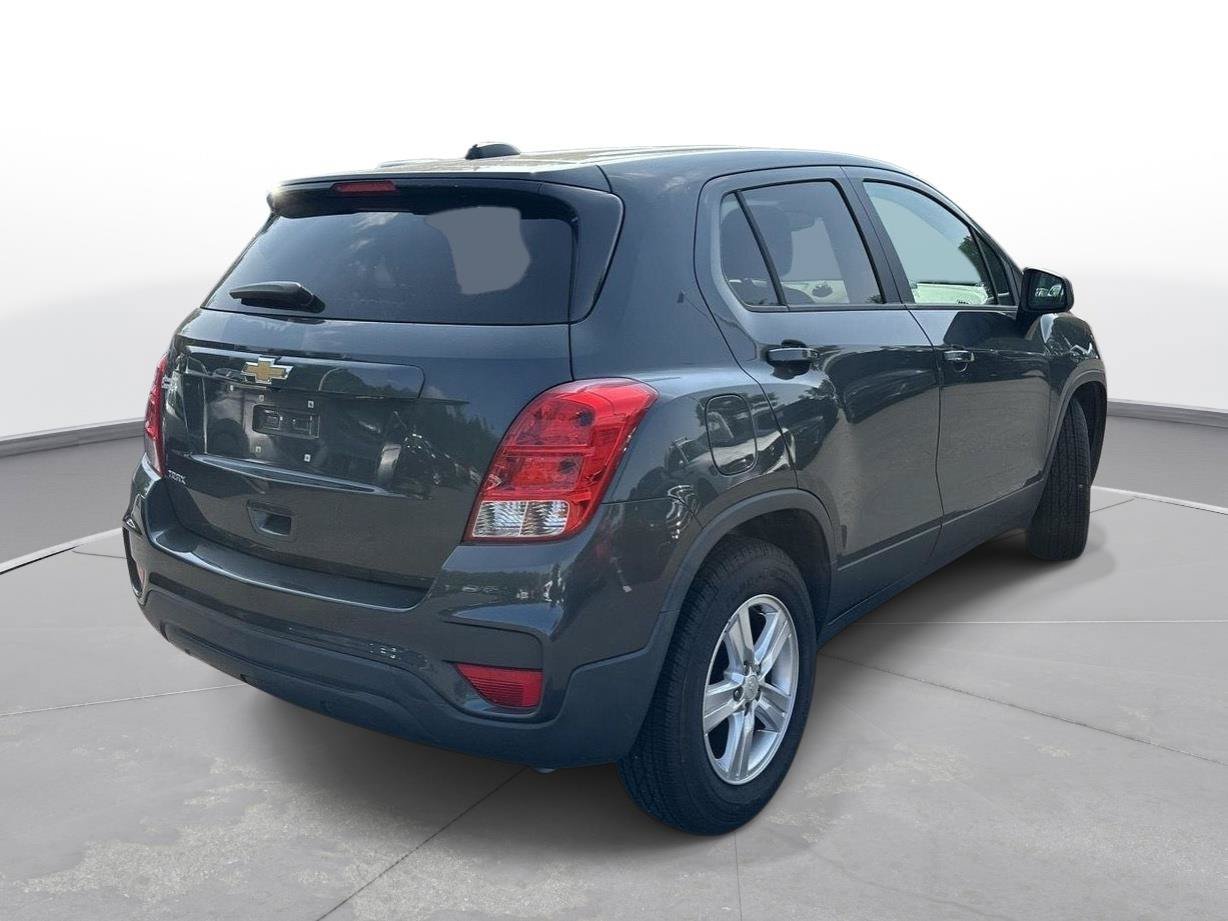 Used 2020 Chevrolet Trax LS w/ Tint and Cruise Package FWD image 6