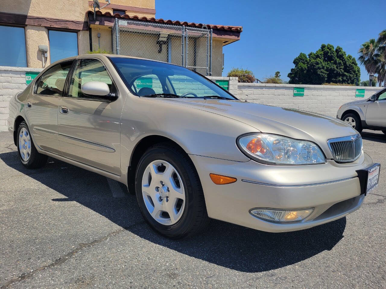 Used 2001 INFINITI I30 image 8