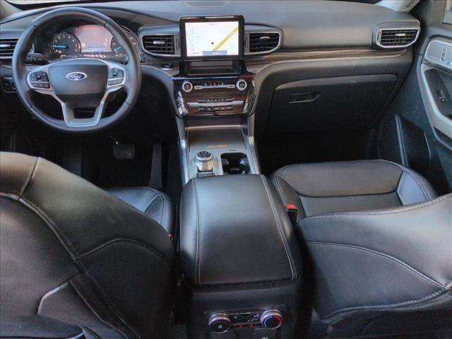 Used 2023 Ford Explorer Limited image 18