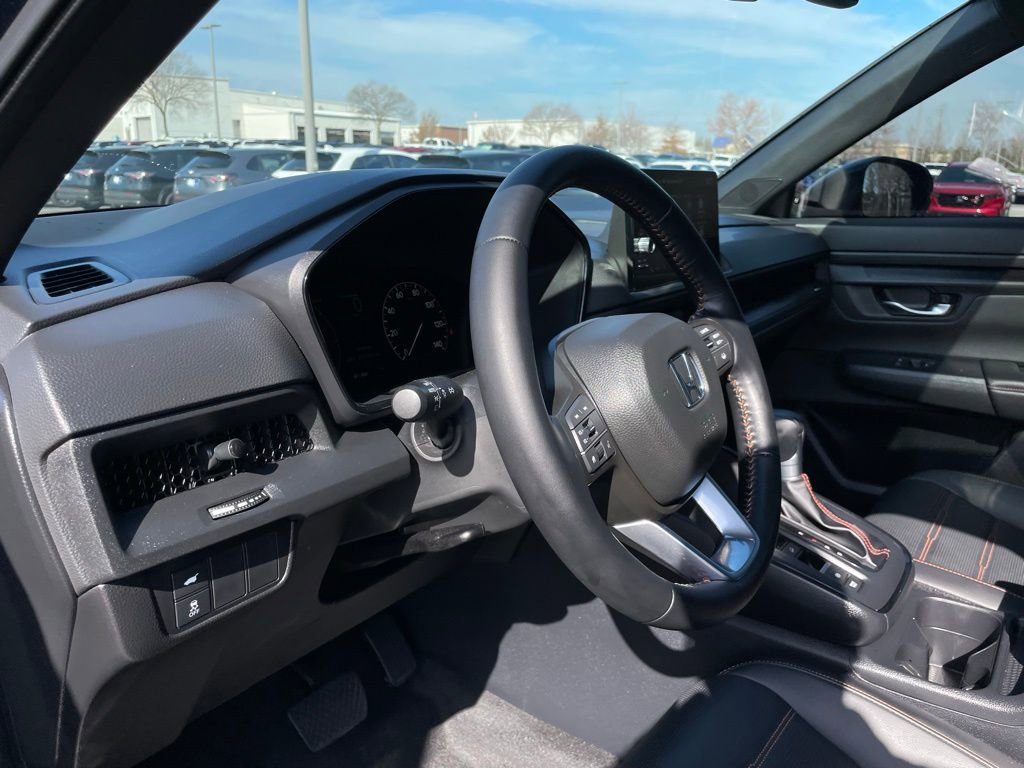 Certified 2025 Honda CR-V Sport-L image 28