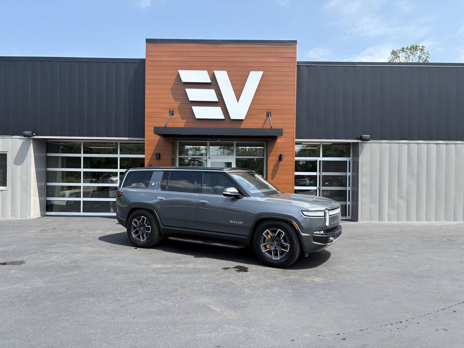 Used 2023 Rivian R1S Adventure Quad