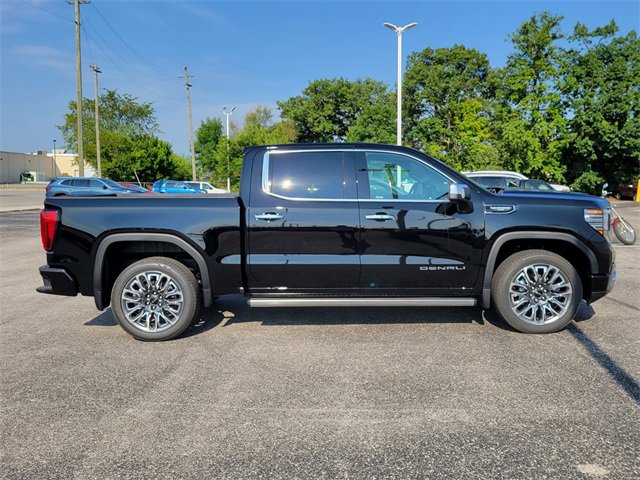 New 2025 GMC Sierra 1500 Denali image 4