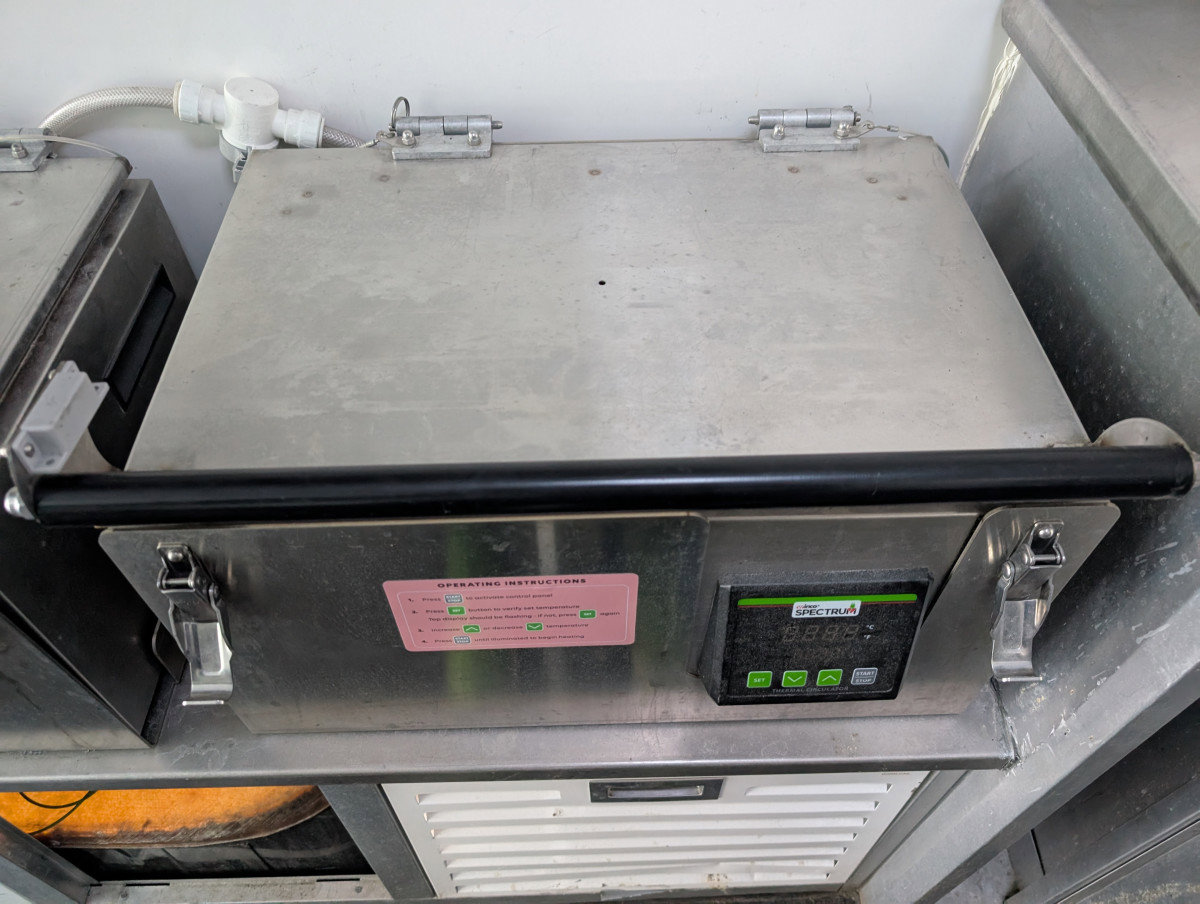 Used 2021 Mercedes-Benz Sprinter 4500 w/ Parking Package image 28