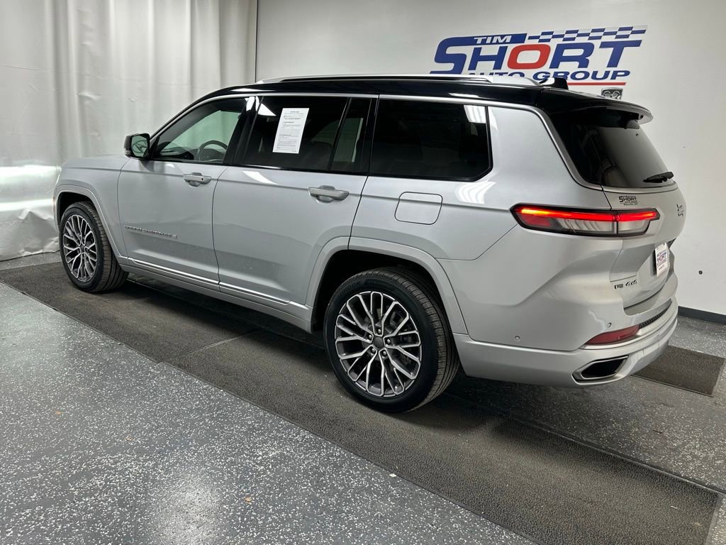 Used 2021 Jeep Grand Cherokee L Summit image 4