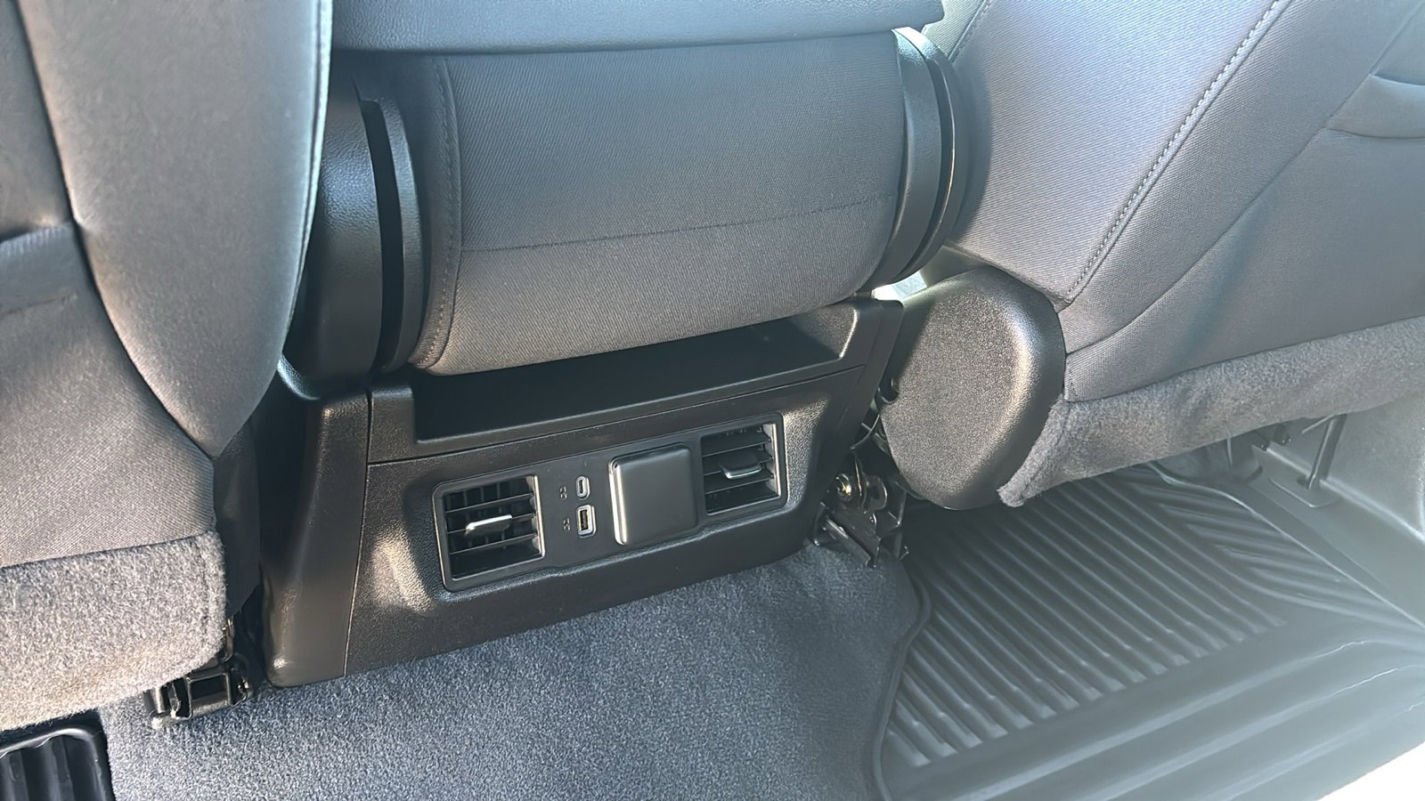 Used 2022 GMC Sierra 1500 Elevation image 28