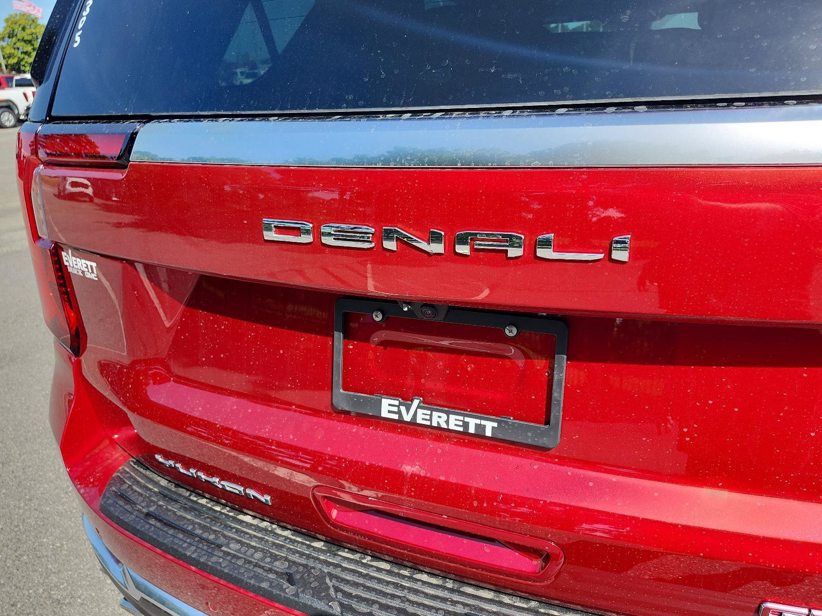 New 2026 GMC Yukon Denali w/ Sun & Power Step Package AWD/4WD image 4