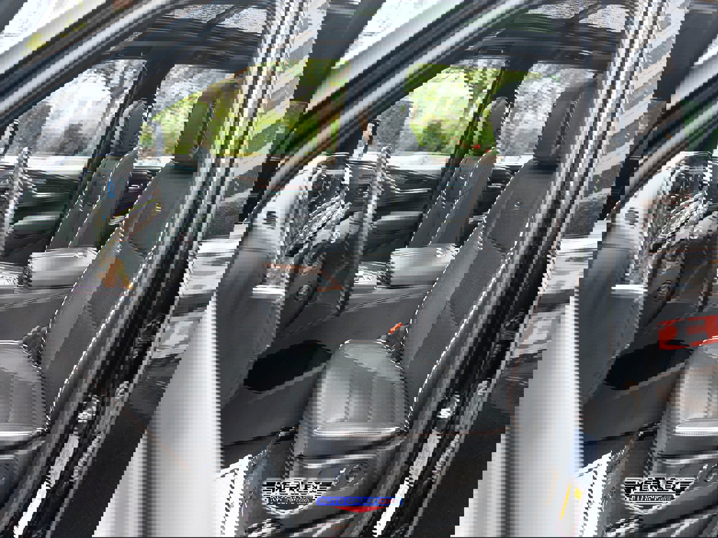 Used 2022 Cadillac Escalade ESV Premium Luxury image 16