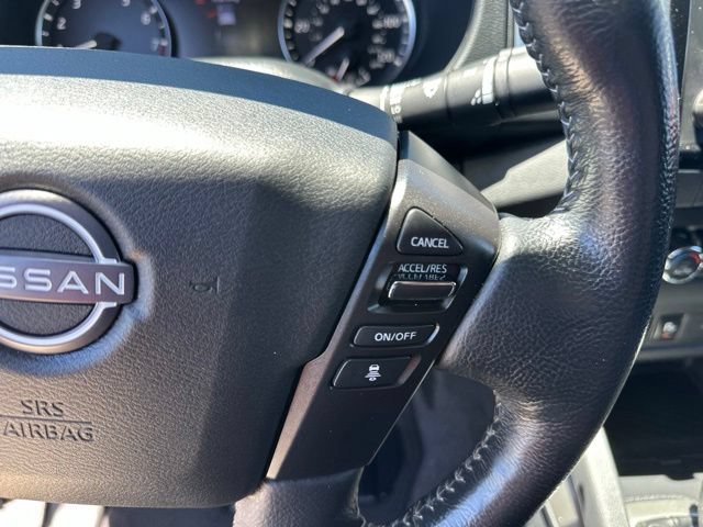 Used 2022 Nissan Frontier SV AWD/4WD image 15