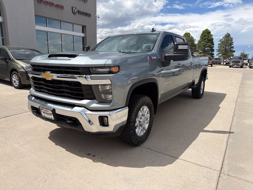 Used 2024 Chevrolet Silverado 2500 LT