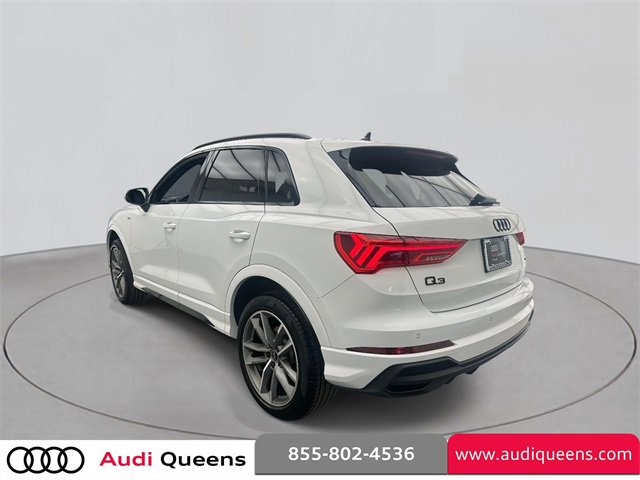 Certified 2025 Audi Q3 2.0T Premium w/ Convenience Package image 2