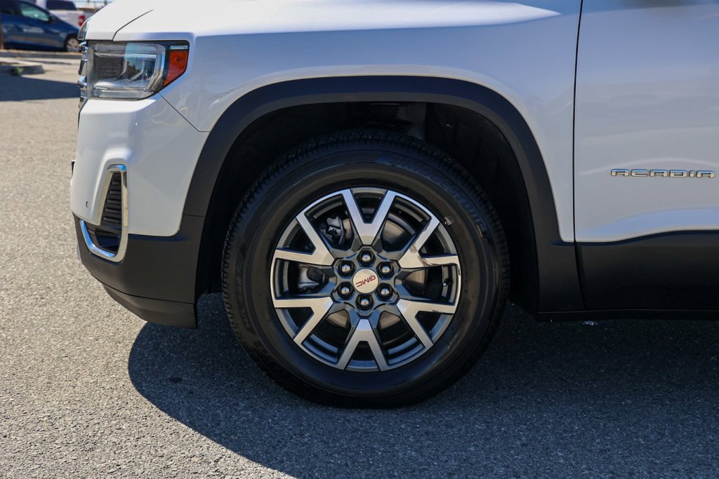 Used 2023 GMC Acadia SLT w/ Preferred Package AWD/4WD image 12