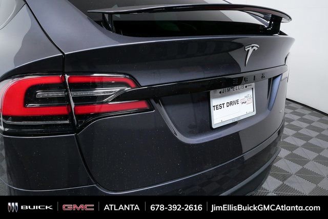 Used 2022 Tesla Model X Plaid image 34
