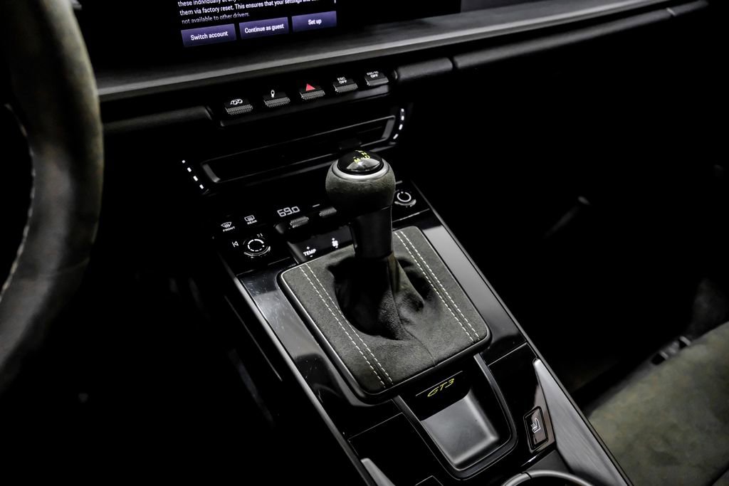 Used 2022 Porsche 911 GT3 RWD image 17