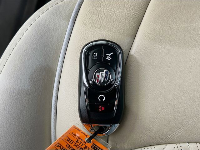 Used 2023 Buick Enclave Avenir w/ Avenir Technology Package AWD/4WD image 33