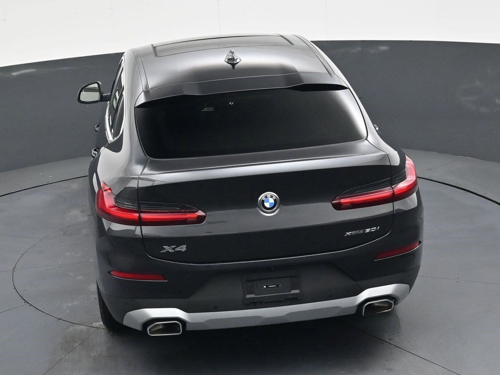 Used 2025 BMW X4 xDrive30i image 21