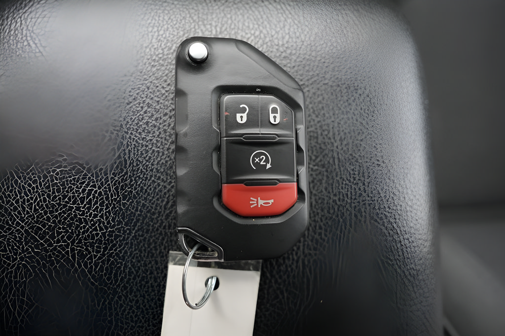 Used 2023 Jeep Wrangler Unlimited Sport AWD/4WD image 35