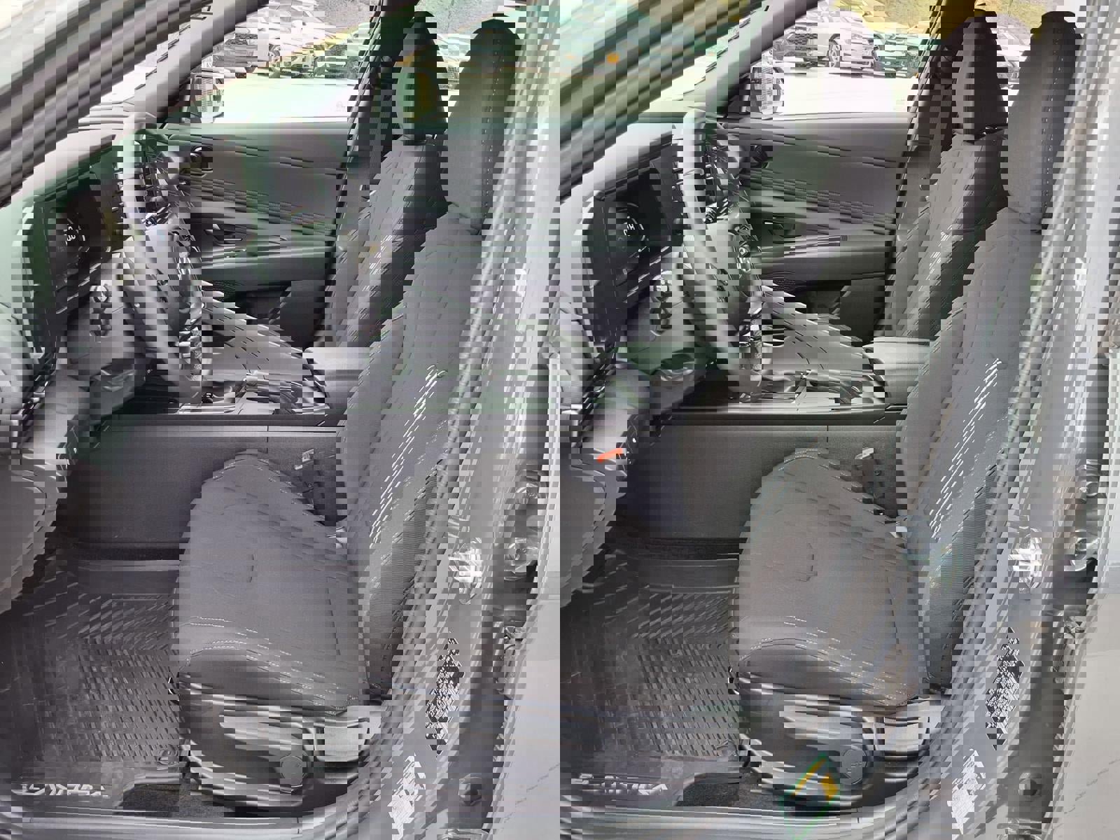 Certified 2025 Hyundai Elantra Sport image 11