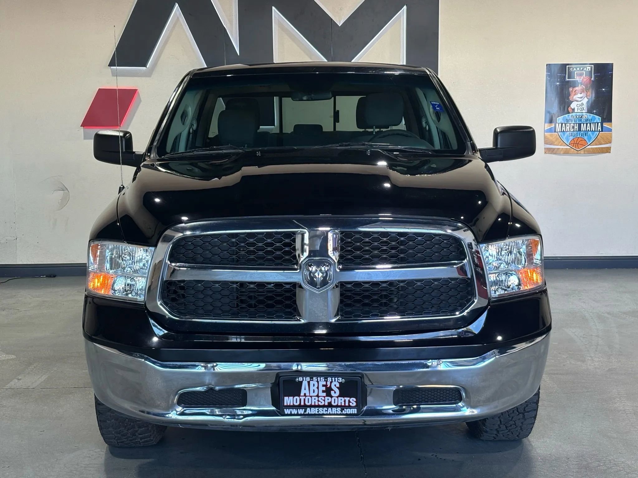 Used 2020 RAM 1500 Classic SLT AWD/4WD image 2