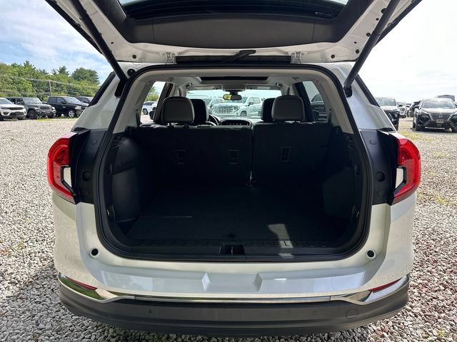 Certified 2022 GMC Terrain AT4 w/ Infotainment Package II AWD/4WD image 16