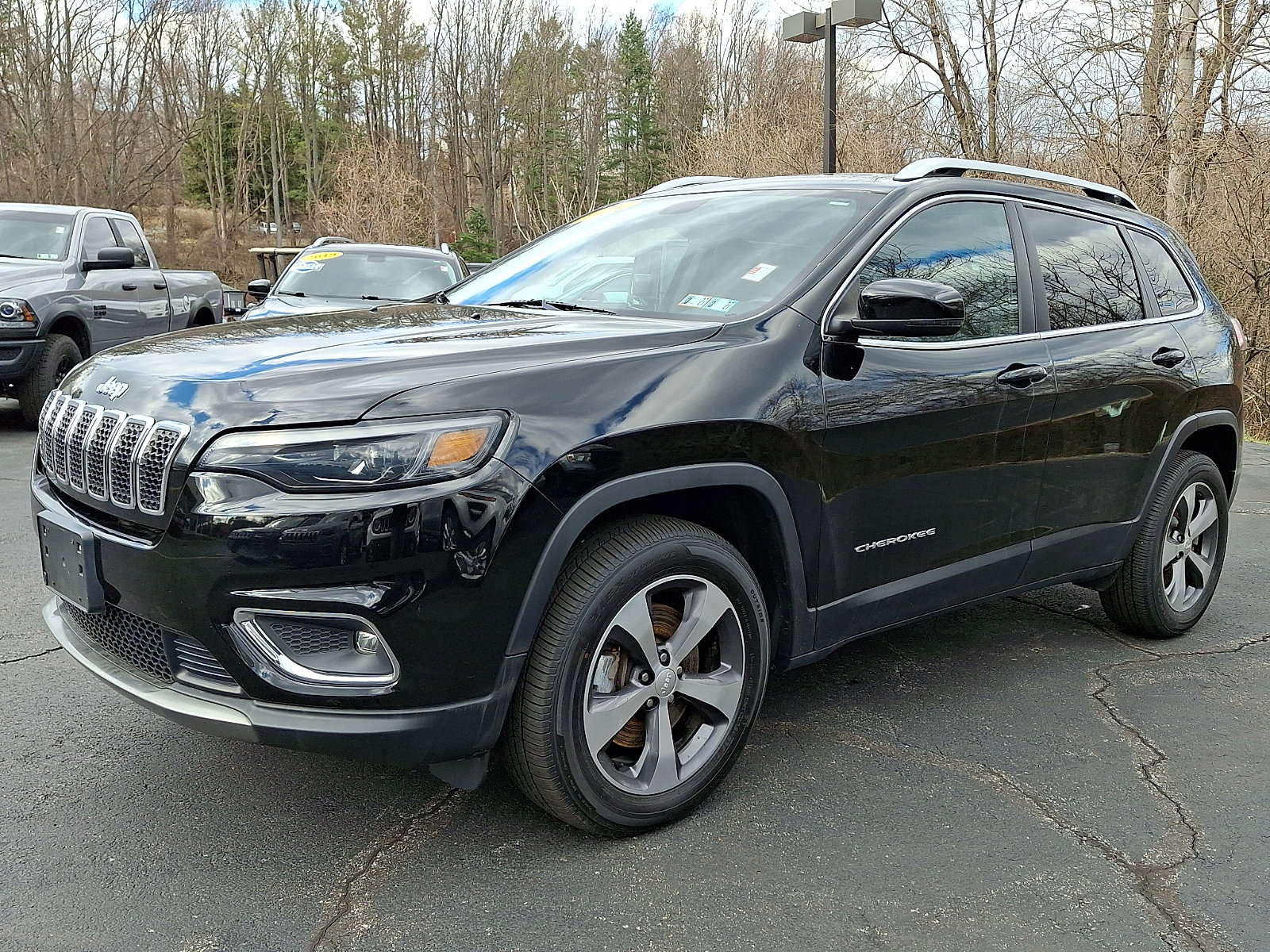 Certified 2020 Jeep Cherokee Limited AWD/4WD image 3