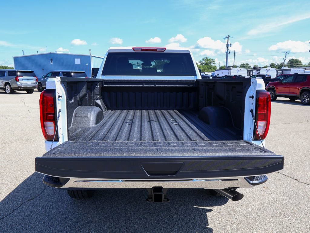 New 2026 GMC Sierra 3500 Pro AWD/4WD image 5